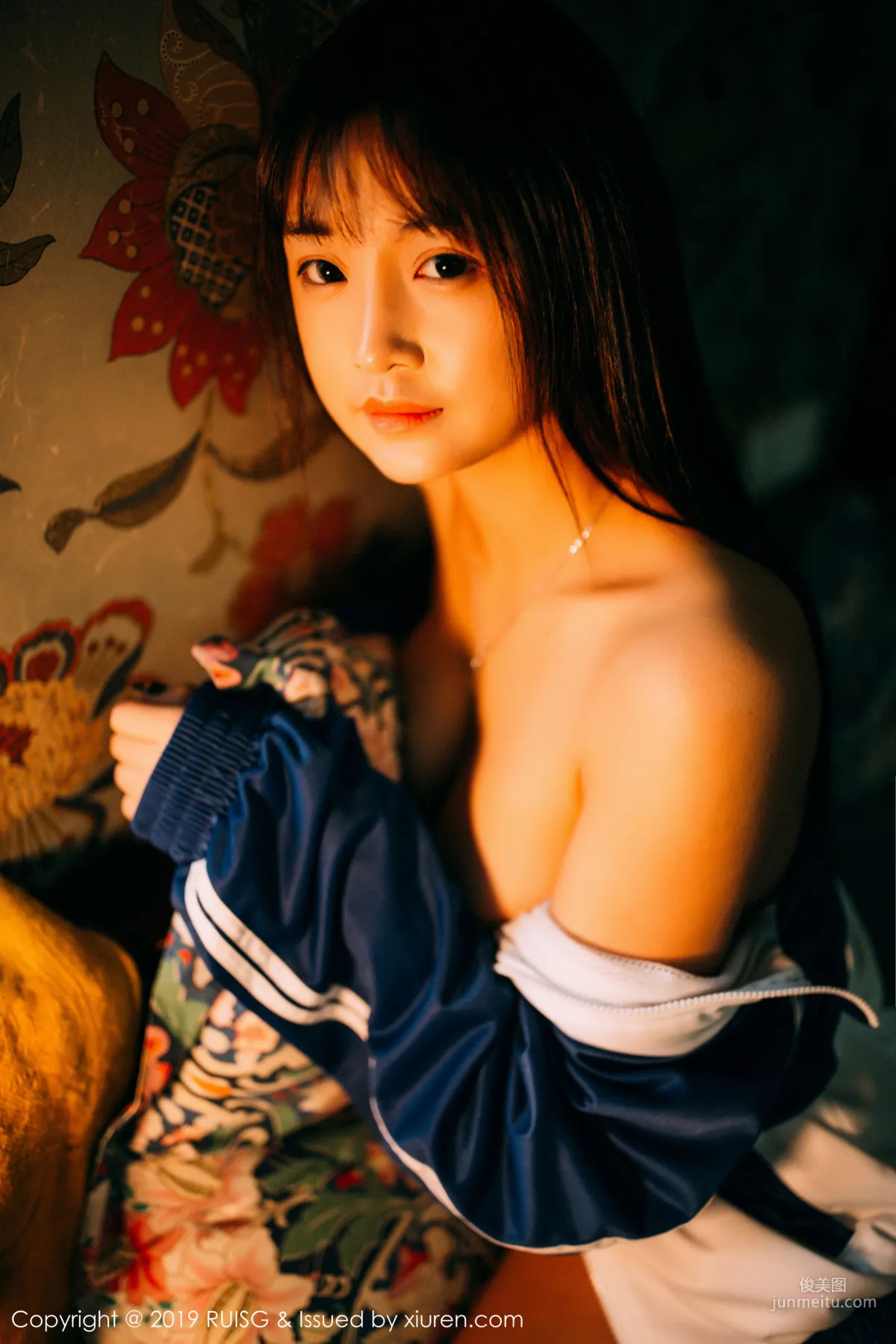 圆圆Daphne《娇柔清纯可人的软妹子》 [瑞丝馆RUISG] Vol.069 写真集34