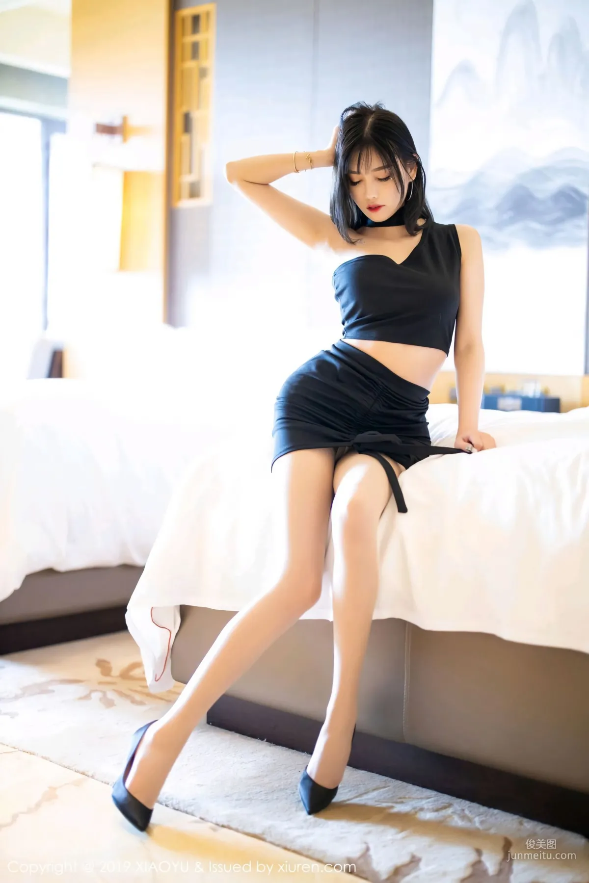 杨晨晨sugar《黑丝内衣的魅惑与丝袜的朦胧诱惑》 [语画界XIAOYU] Vol.134 写真集12