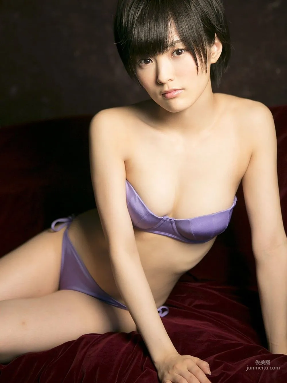 [Young Champion] 山本彩 2013年No.13 写真杂志20