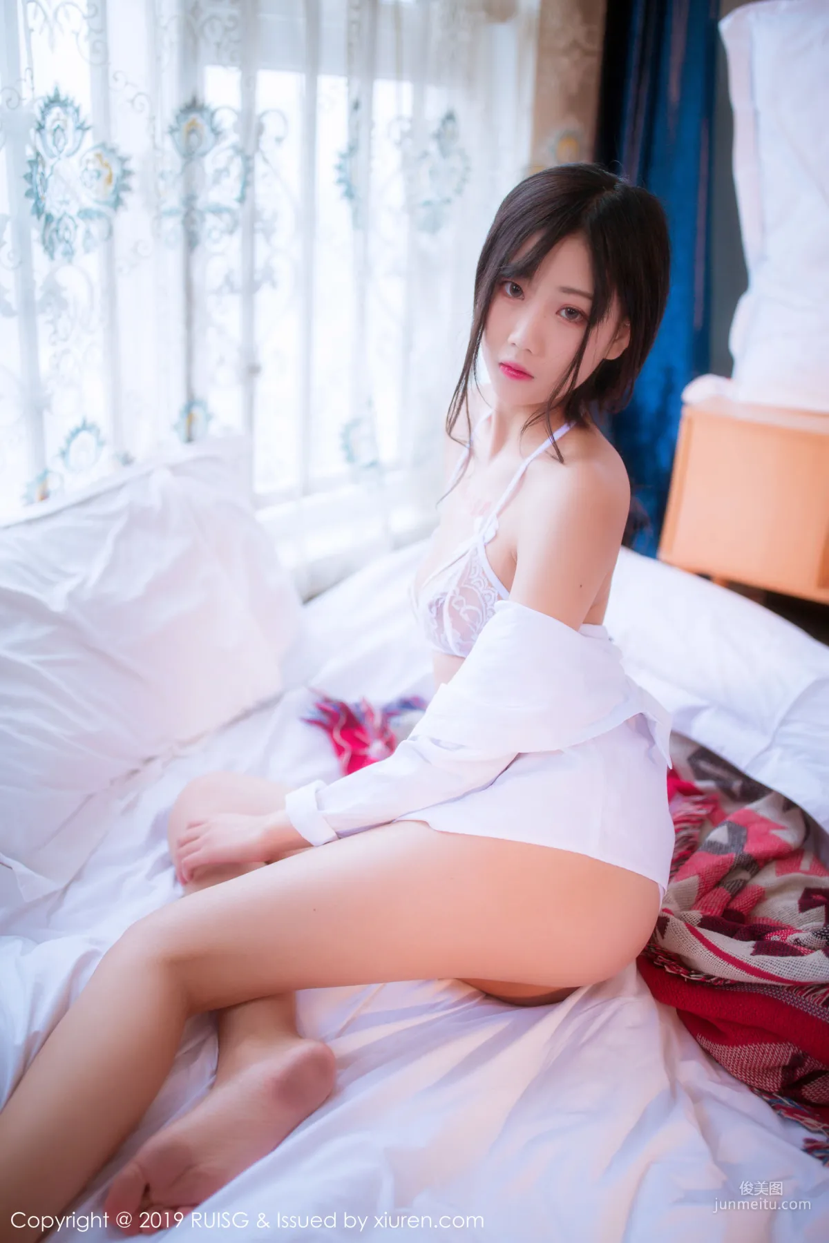 人间不值得lily《身娇体柔的娇滴滴妹子》 [瑞丝馆RUISG] Vol.087 写真集23