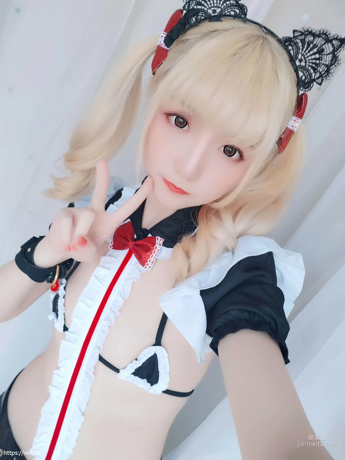 星之迟迟《元气女仆包》 [福利COSPLAY] 写真集45