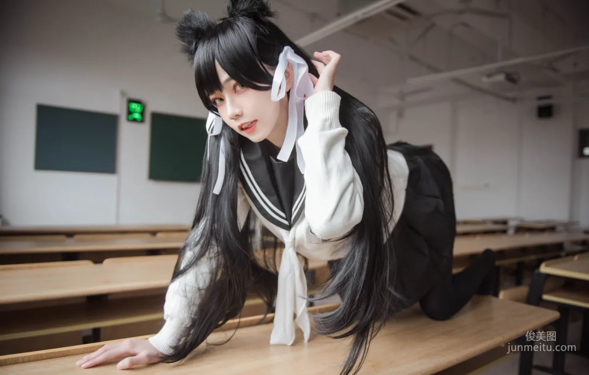 小妖精你的负卿《爱宕制服》 [COSPLAY福利] 写真集5