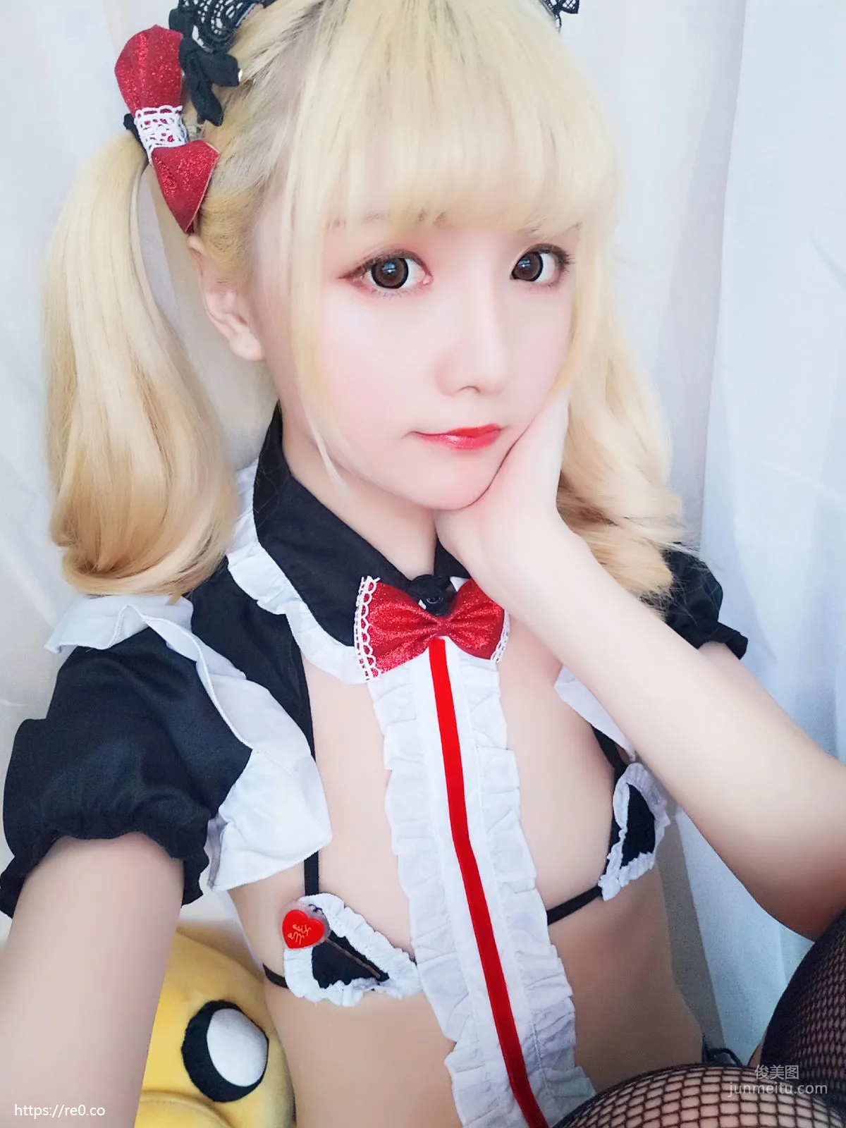 星之迟迟《元气女仆包》 [福利COSPLAY] 写真集19