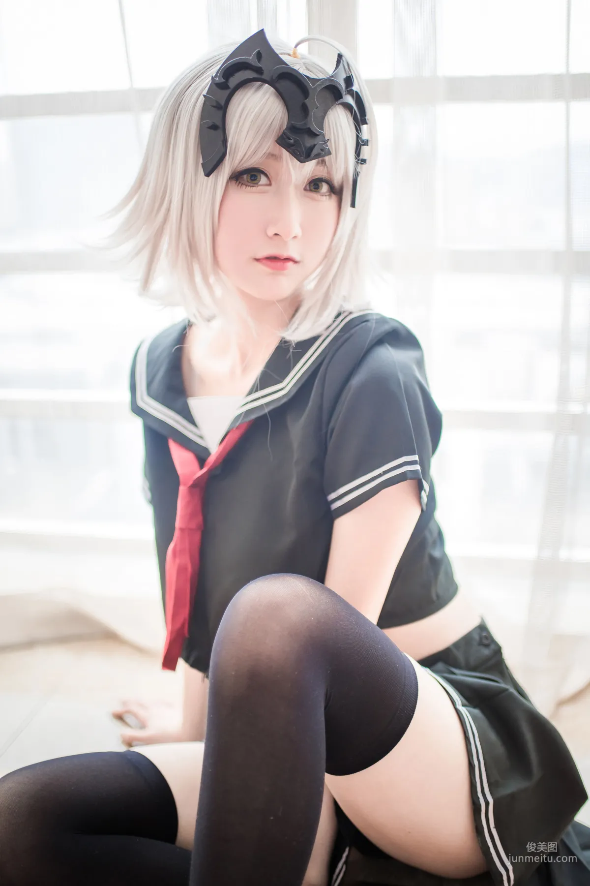 人气COSER木绵绵OwO《贞德（黑）》 [COSPLAY福利] 写真集2