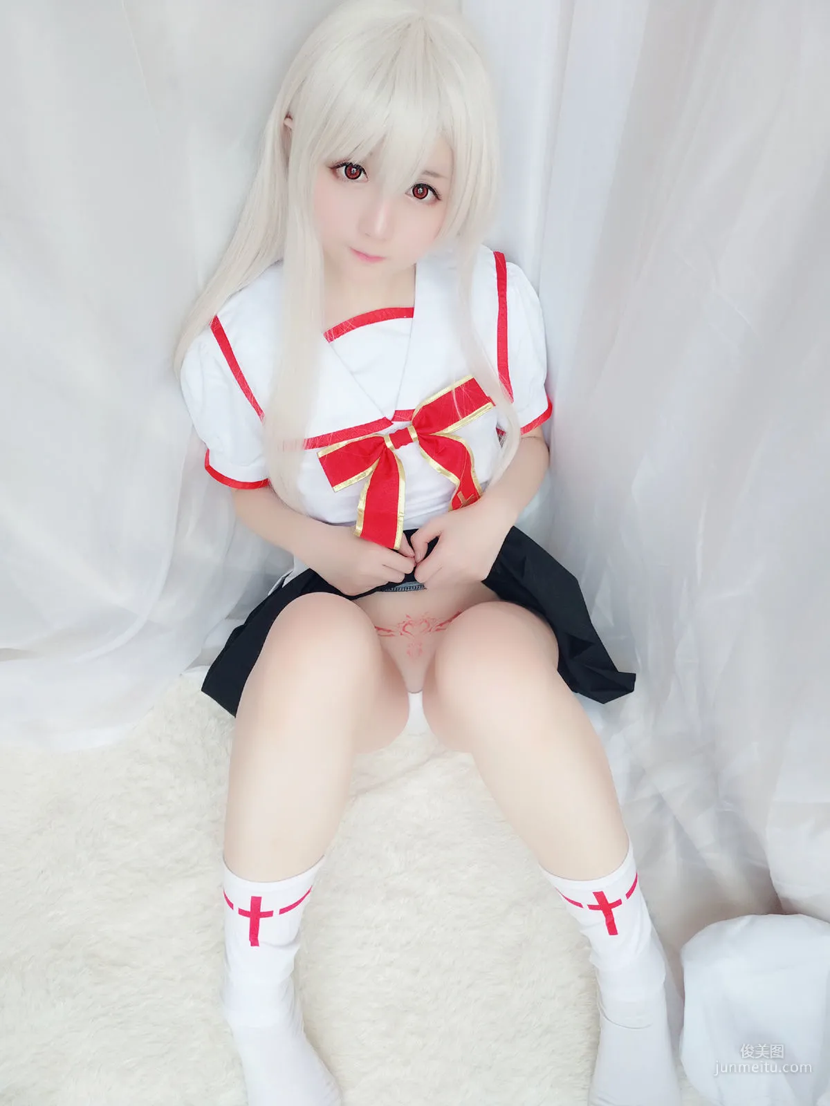 星之迟迟 《伊莉雅同人包》 [福利COSPLAY] 写真集17