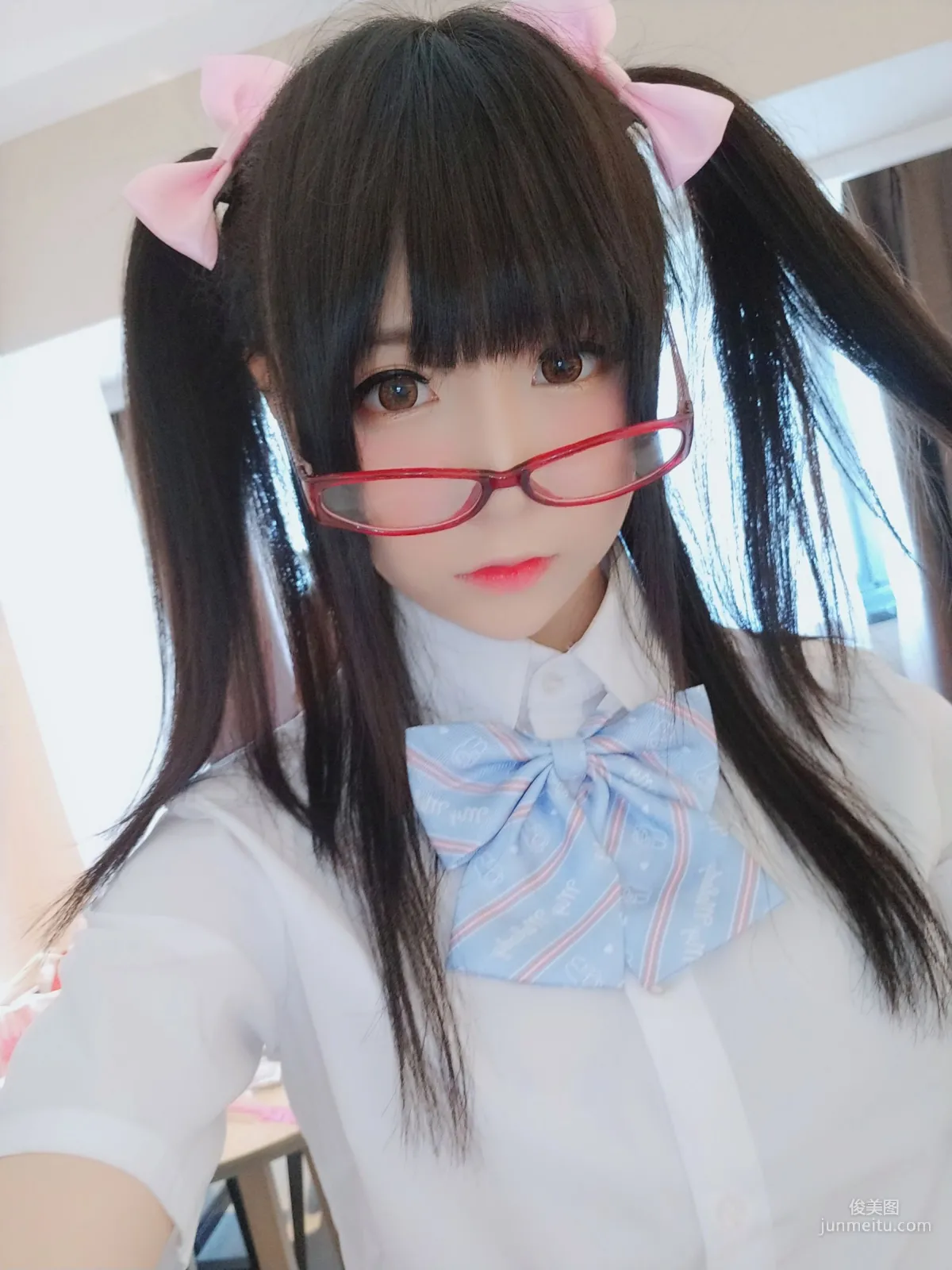 COSER摇摇乐yoyo《诱人小学妹》 [COSPLAY福利] 写真集29