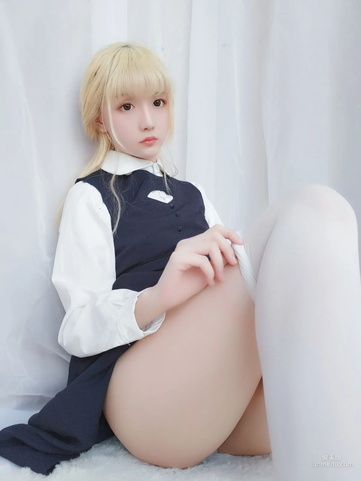 COSER小姐姐星之迟迟 《假日快乐包》 [福利COSPLAY] 写真集53