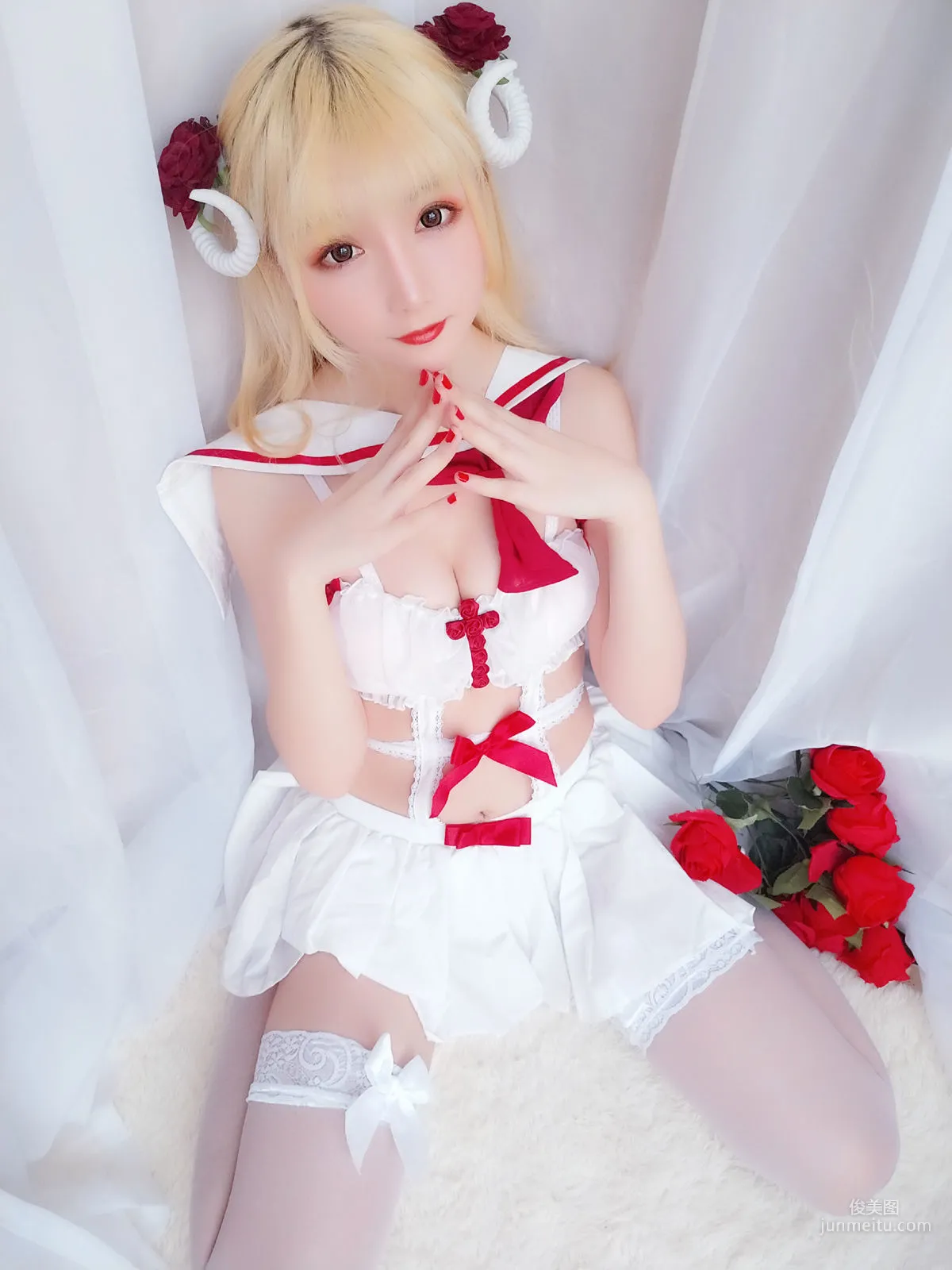 星之迟迟 《玫瑰月光包》 [福利COSPLAY] 写真集47