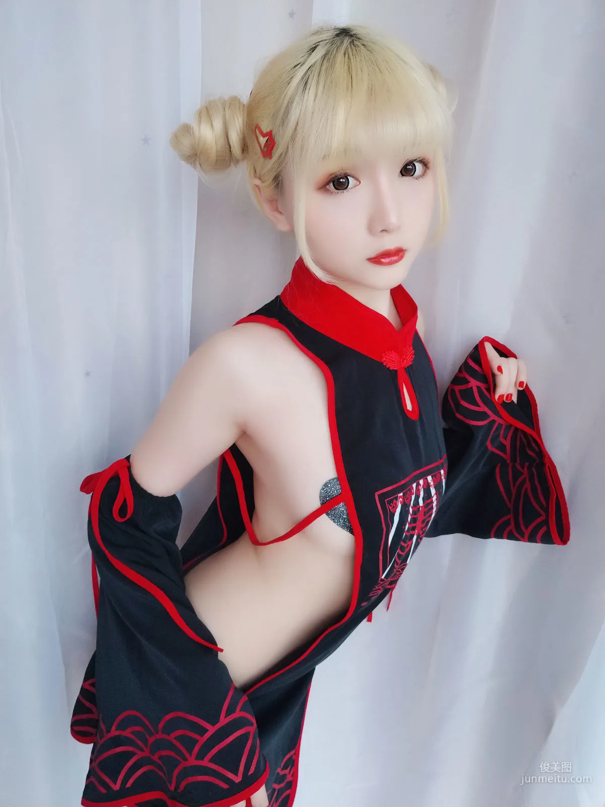 星之迟迟 《幼齿僵尸包》 [福利COSPLAY] 写真集16