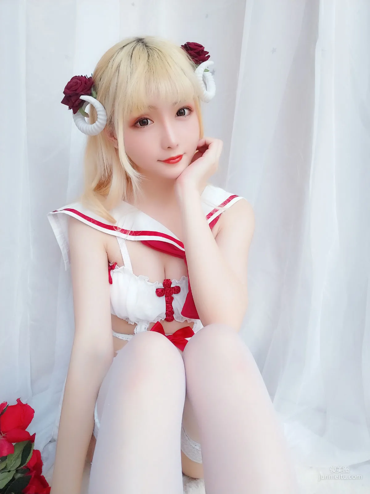 星之迟迟 《玫瑰月光包》 [福利COSPLAY] 写真集56