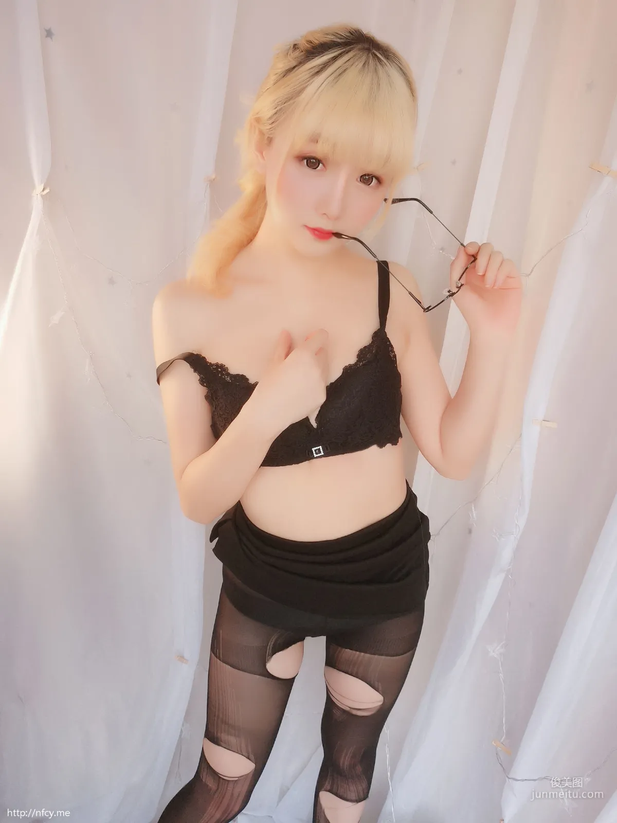 星之迟迟 《今晚加班包》 [福利COSPLAY] 写真集57