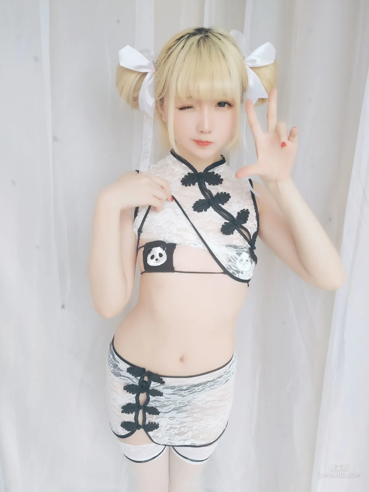 星之迟迟 《熊猫旗袍》 [福利COSPLAY] 写真集17