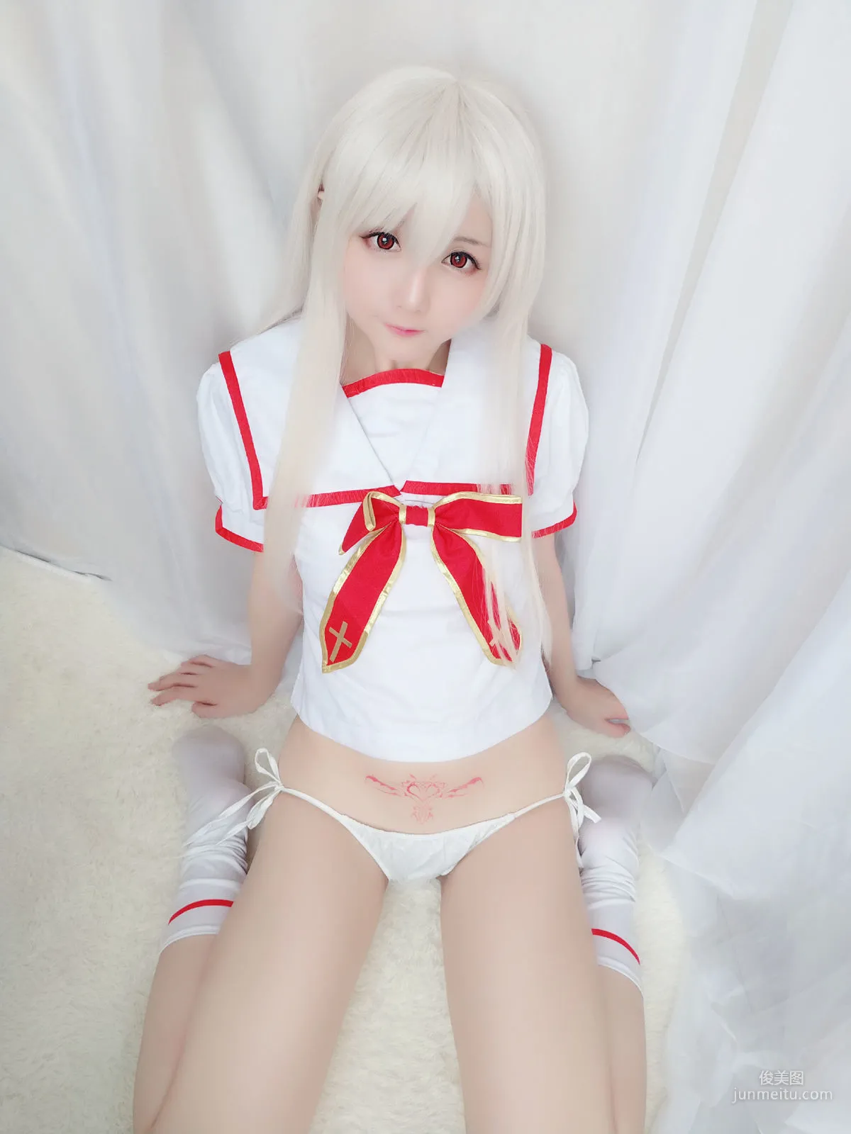 星之迟迟 《伊莉雅同人包》 [福利COSPLAY] 写真集37