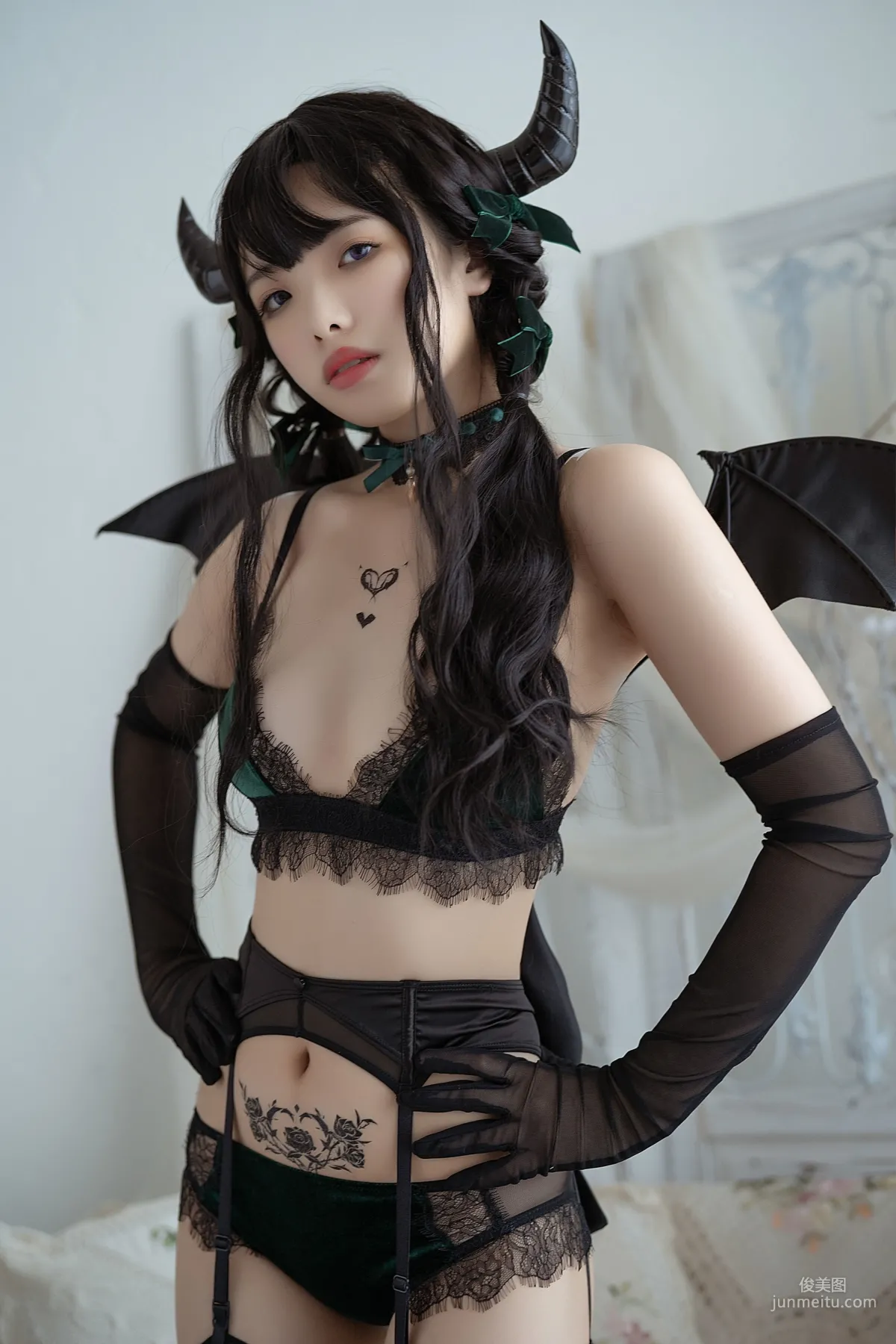 雯妹不讲道理《魅魔 Proud devil》  [COSPLAY福利] 写真集7