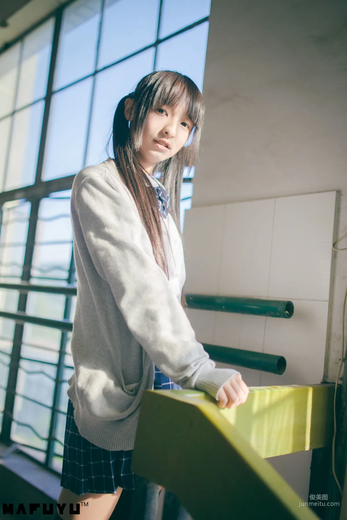 神楽坂真冬《阳光校服系列》  [COSPLAY美女] 写真集26