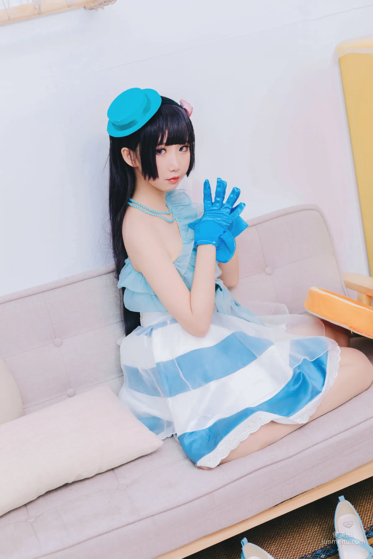 面饼仙儿《黑猫打歌服》 [福利COSPLAY] 写真集12