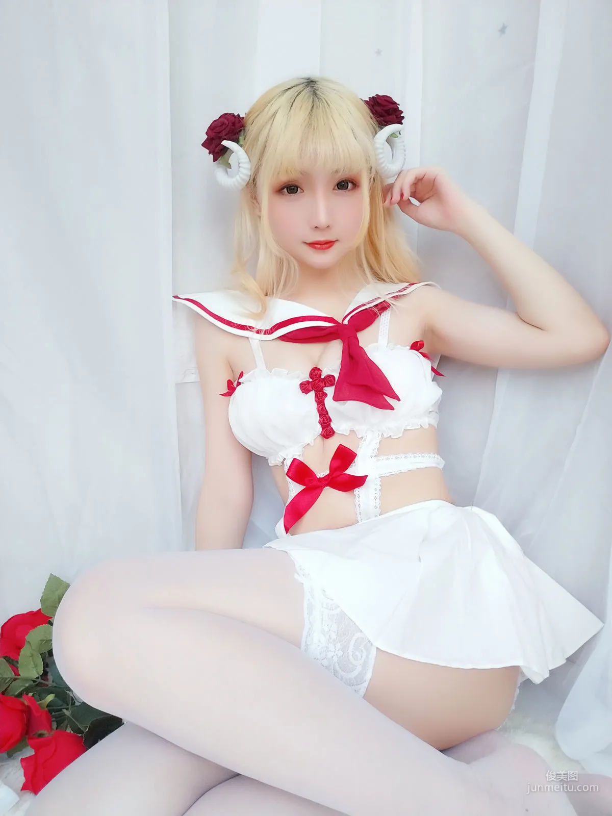 星之迟迟 《玫瑰月光包》 [福利COSPLAY] 写真集60