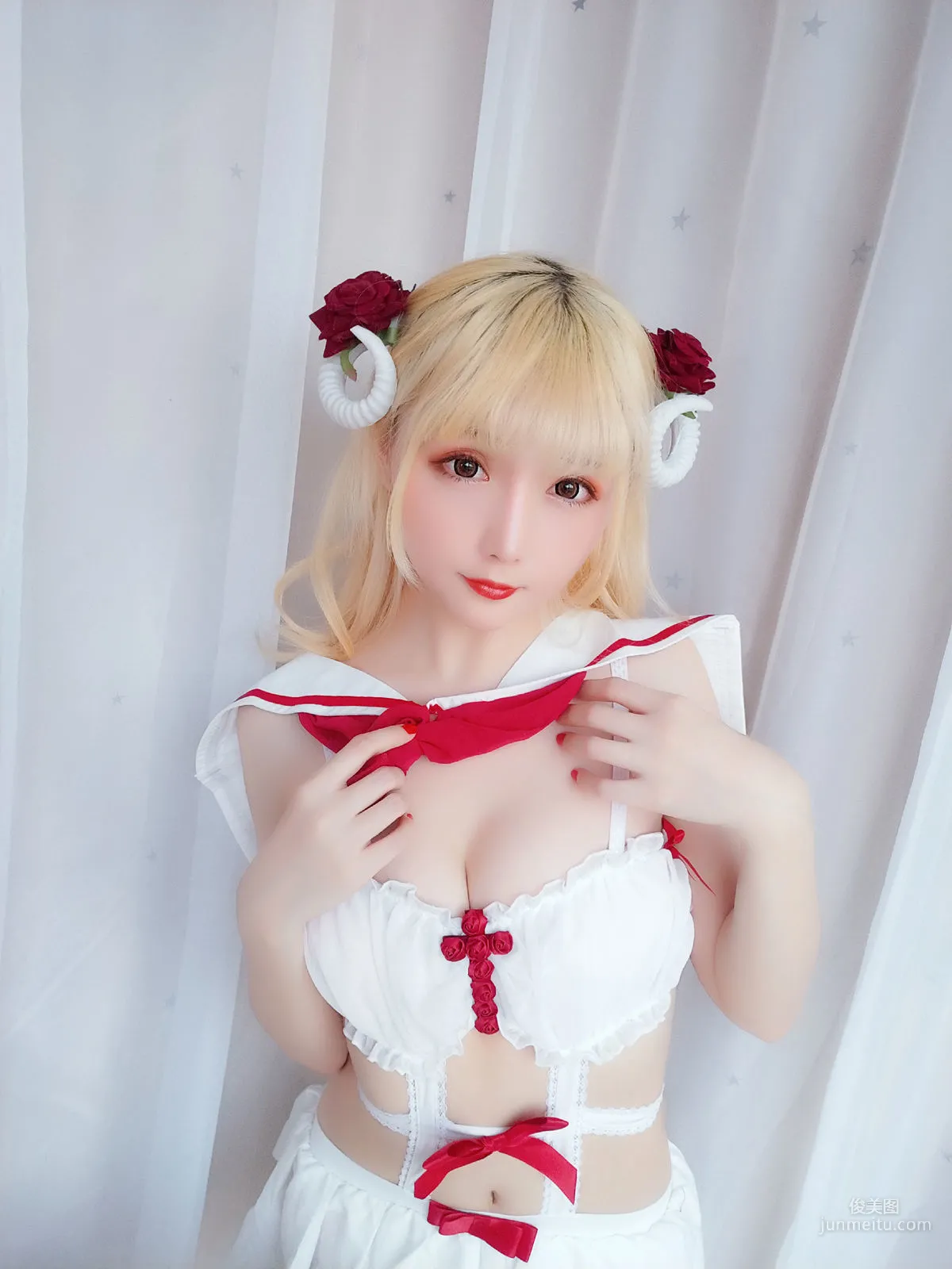 星之迟迟 《玫瑰月光包》 [福利COSPLAY] 写真集68