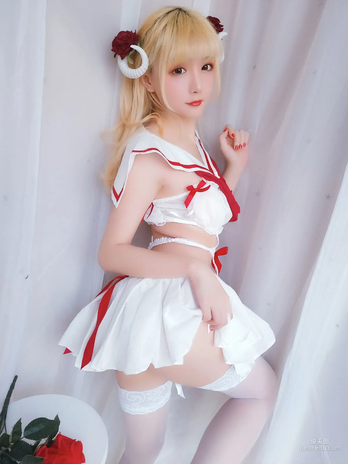 星之迟迟 《玫瑰月光包》 [福利COSPLAY] 写真集32