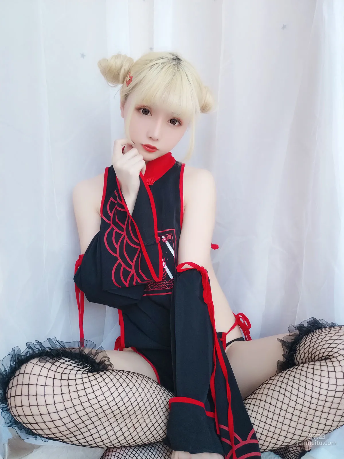 星之迟迟 《幼齿僵尸包》 [福利COSPLAY] 写真集47