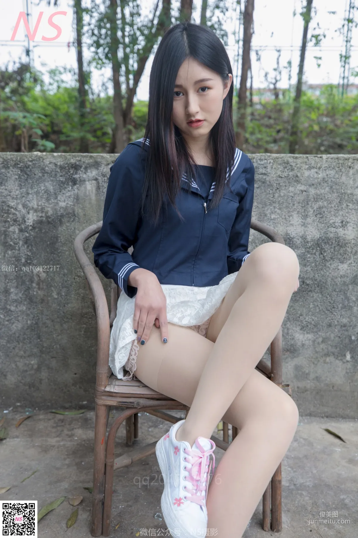 北北《制服肉丝超短裙》 [纳丝摄影] 写真集27