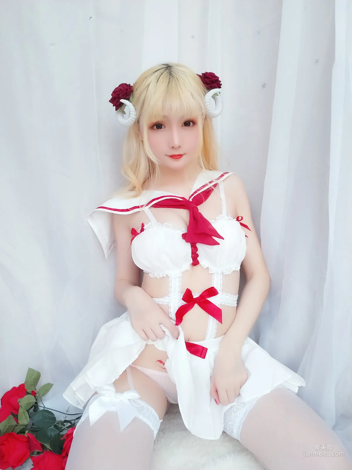 星之迟迟 《玫瑰月光包》 [福利COSPLAY] 写真集61