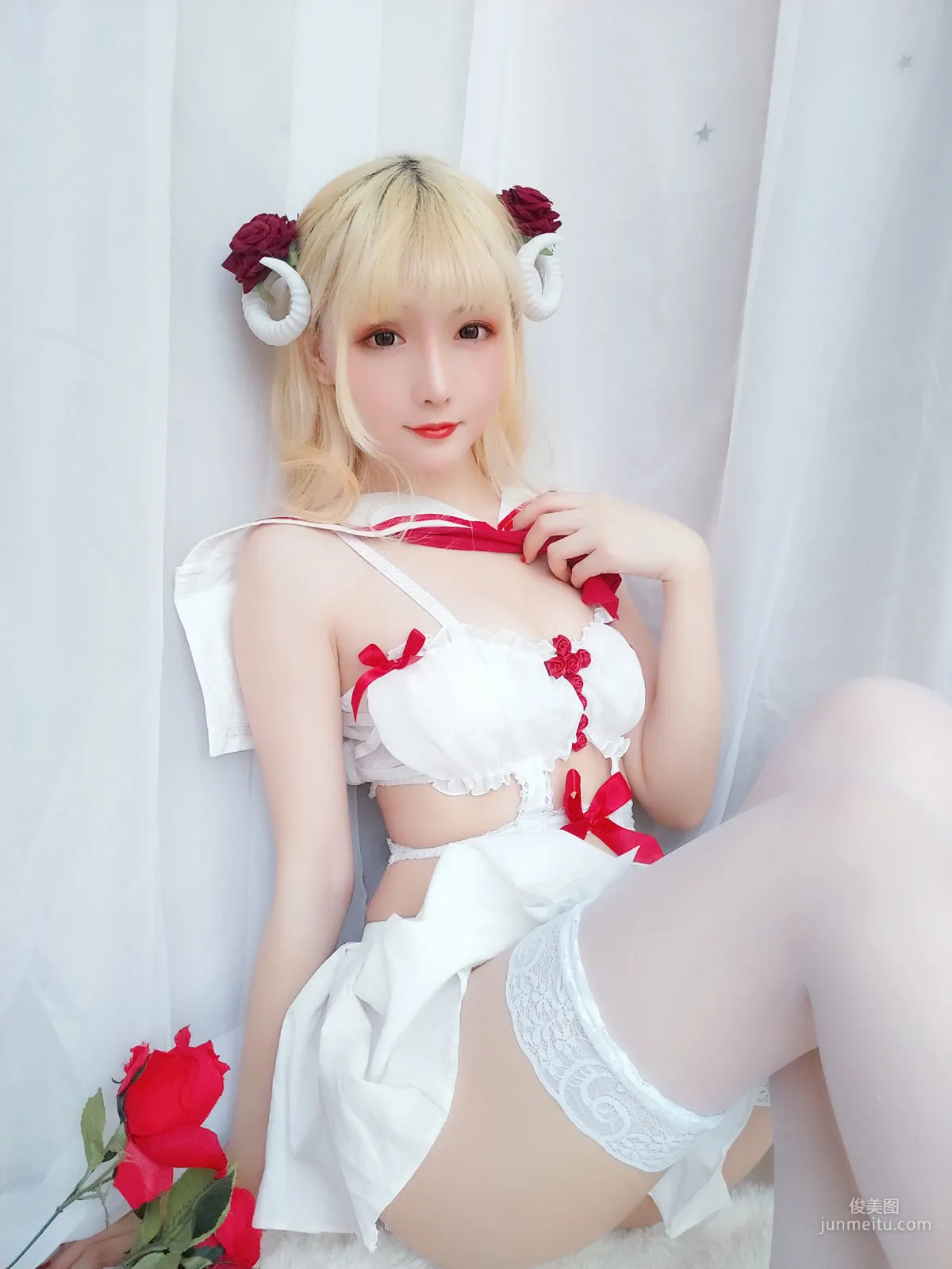 星之迟迟 《玫瑰月光包》 [福利COSPLAY] 写真集53