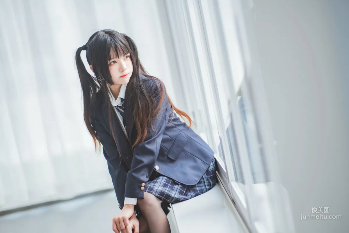 桜桃喵《冬季制服丝秀》 [COSPLAY美女] 写真集22