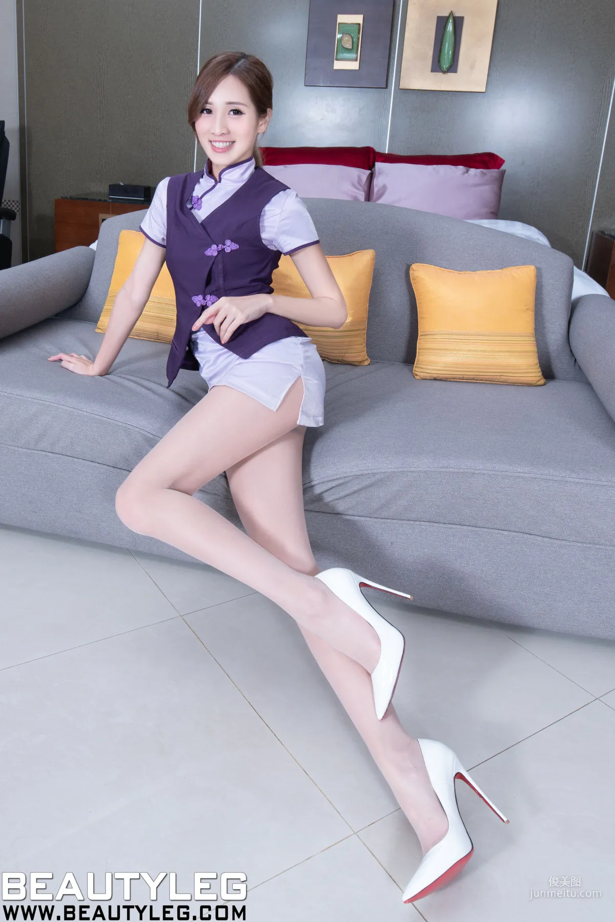 腿模Yun《短裙制服丝袜美腿》 [Beautyleg] No.1848 写真集13