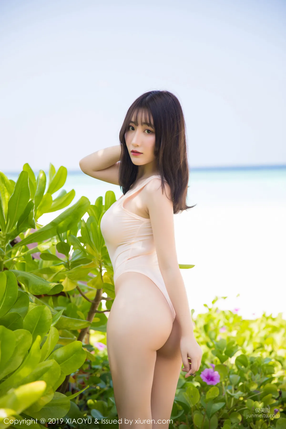 绯月樱-Cherry《户外美臀到漓尽致的浴室湿身系列》 [语画界XIAOYU] Vol.155 写真集24