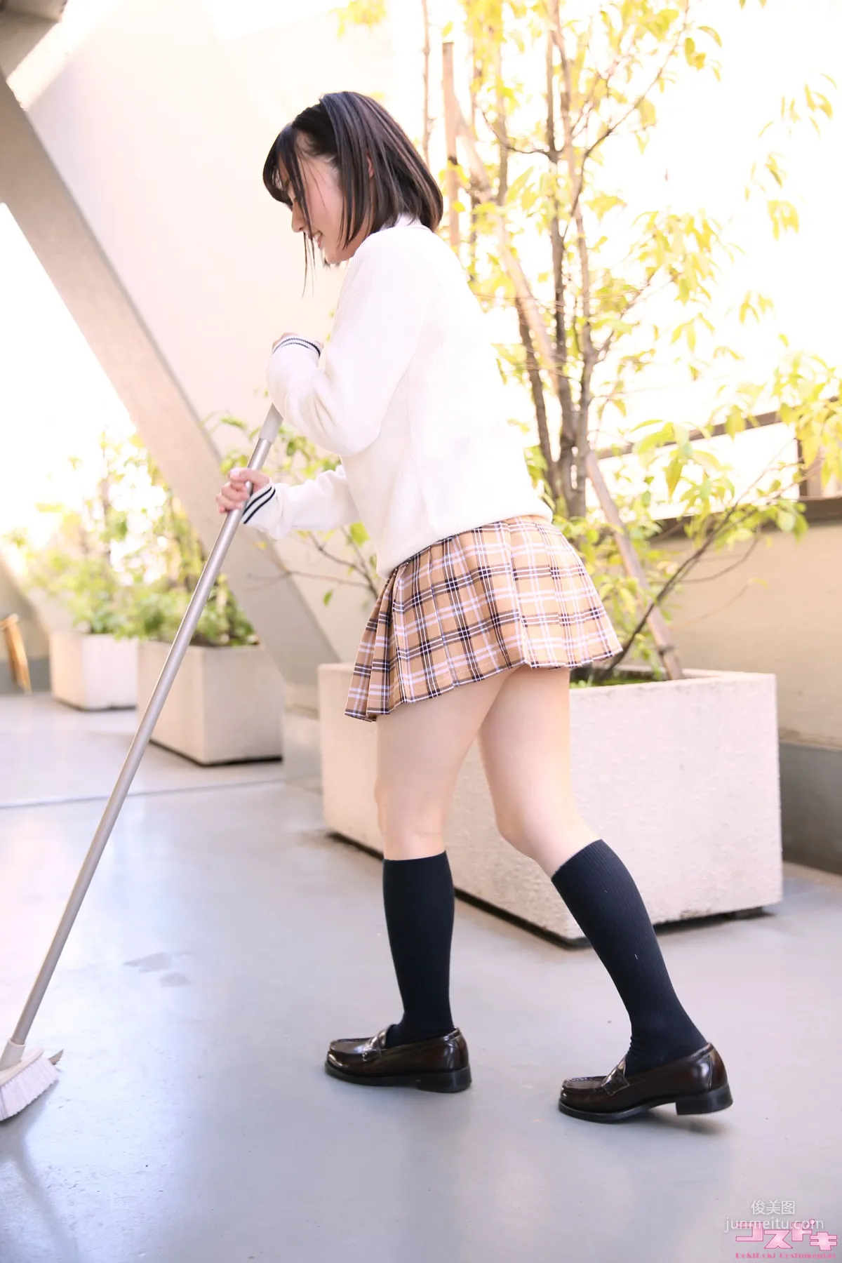 [Cosdoki] 桃井さくら momoisakura_pic_seifuku1 写真集53