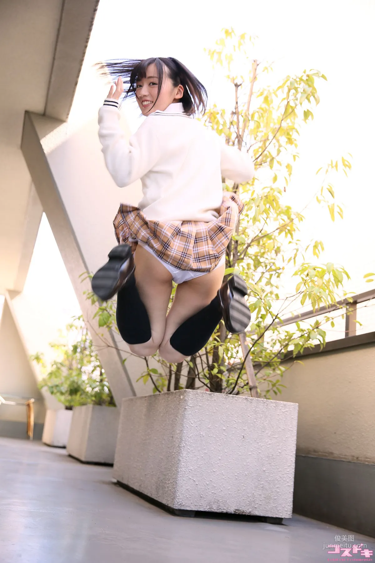 [Cosdoki] 桃井さくら momoisakura_pic_seifuku1 写真集34