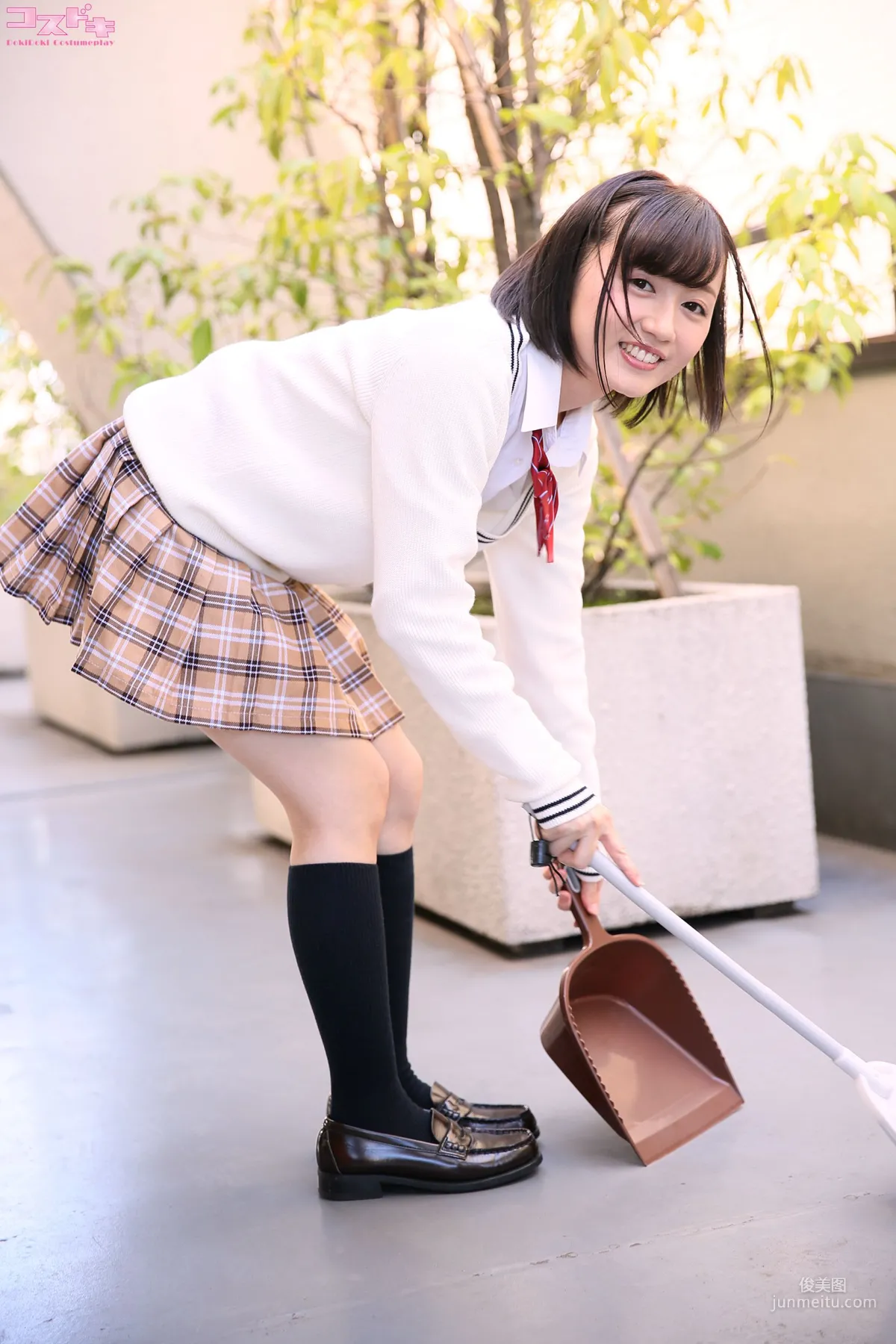 [Cosdoki] 桃井さくら momoisakura_pic_seifuku1 写真集42