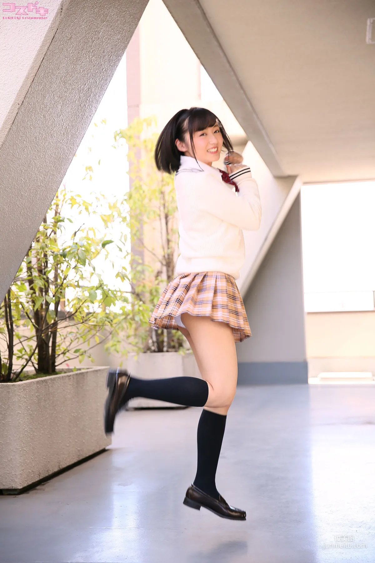 [Cosdoki] 桃井さくら momoisakura_pic_seifuku1 写真集22