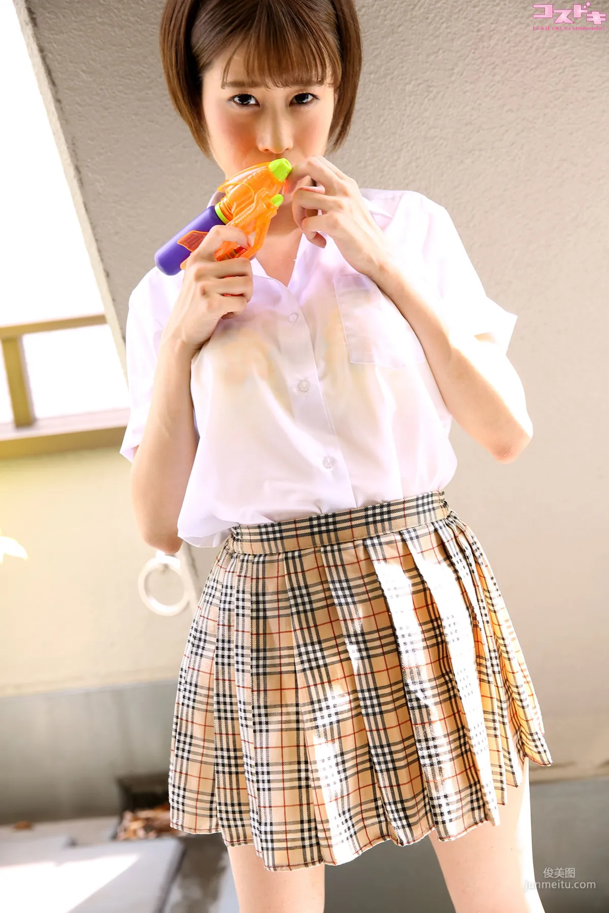 [Cosdoki] Chika Yoshiokasa 吉岡沙華(吉冈沙华) yoshiokasachika_pic_seifuku1 写真集10