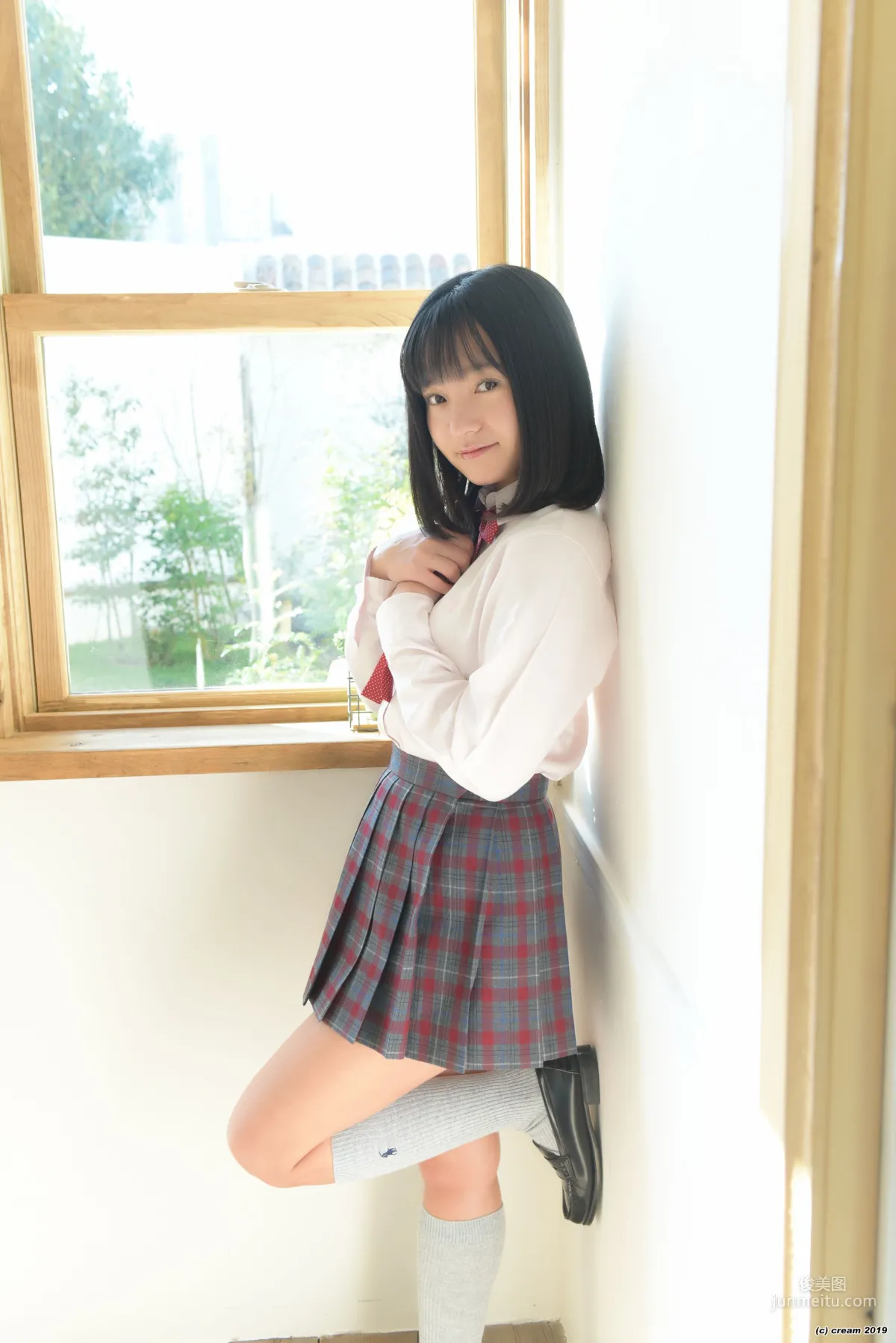 [LOVEPOP] 西永彩奈《Ayana Stripes - (Cream) - PPV》 写真集3