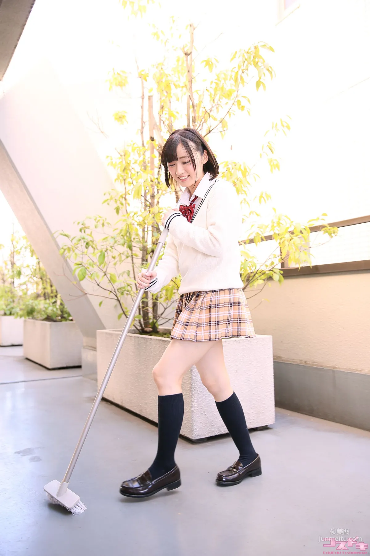 [Cosdoki] 桃井さくら momoisakura_pic_seifuku1 写真集54