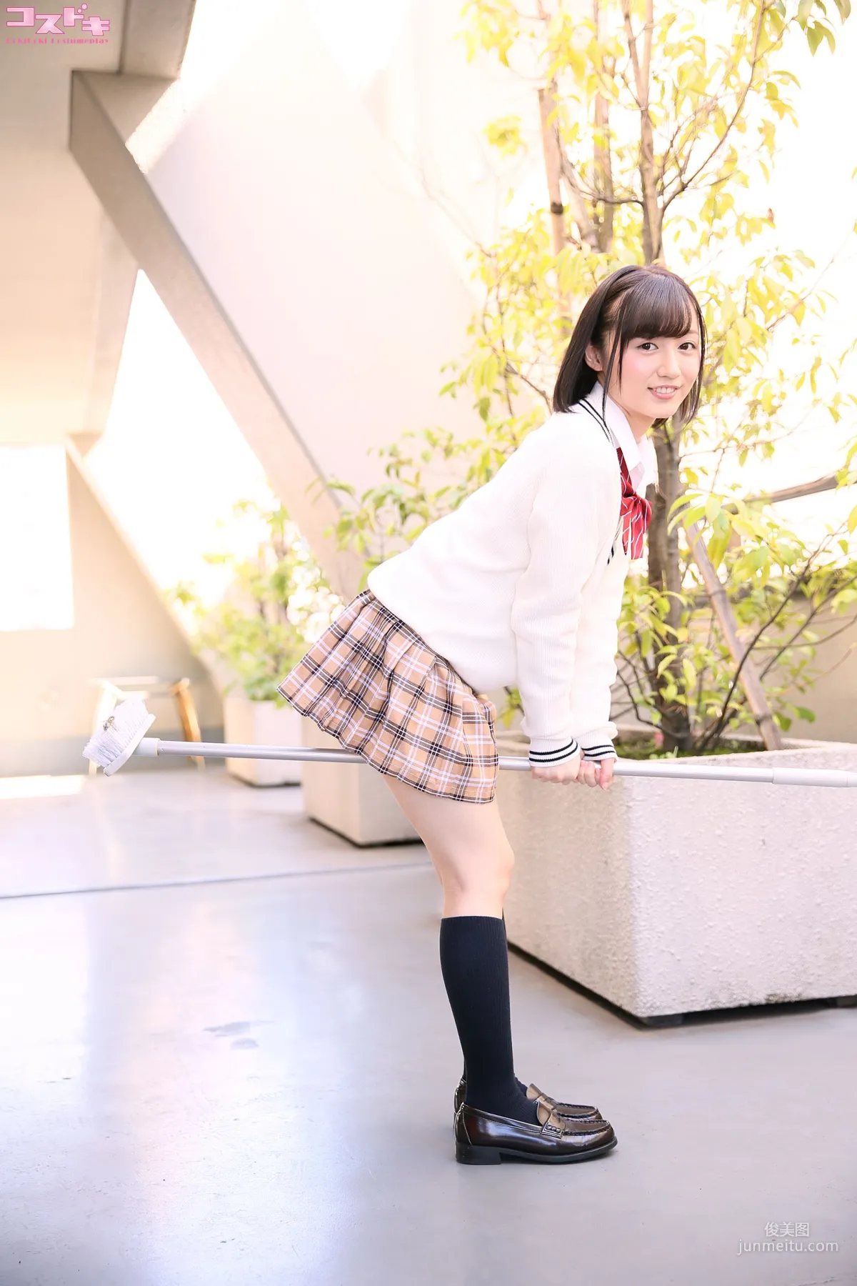 [Cosdoki] 桃井さくら momoisakura_pic_seifuku1 写真集47