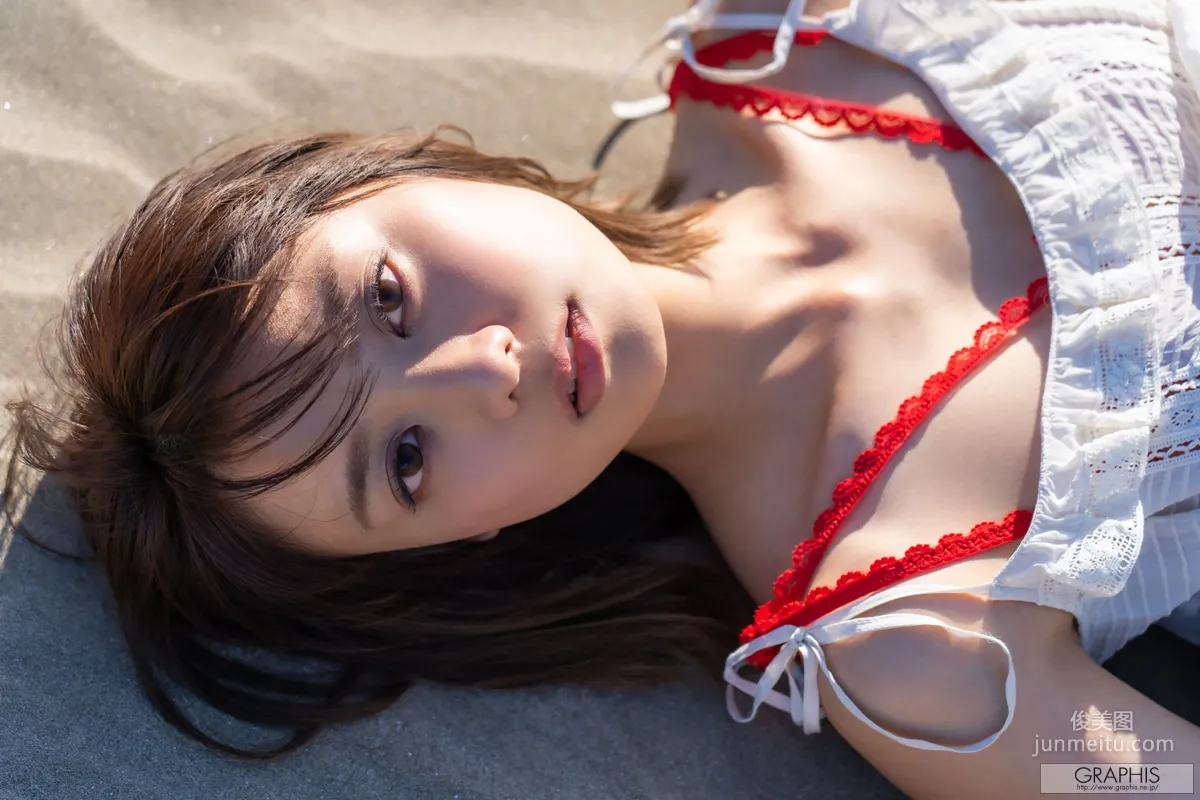 もなみ鈴(萌波铃) Suzu Monami [Graphis] First Gravure 初脱ぎ娘 No.167 写真集42