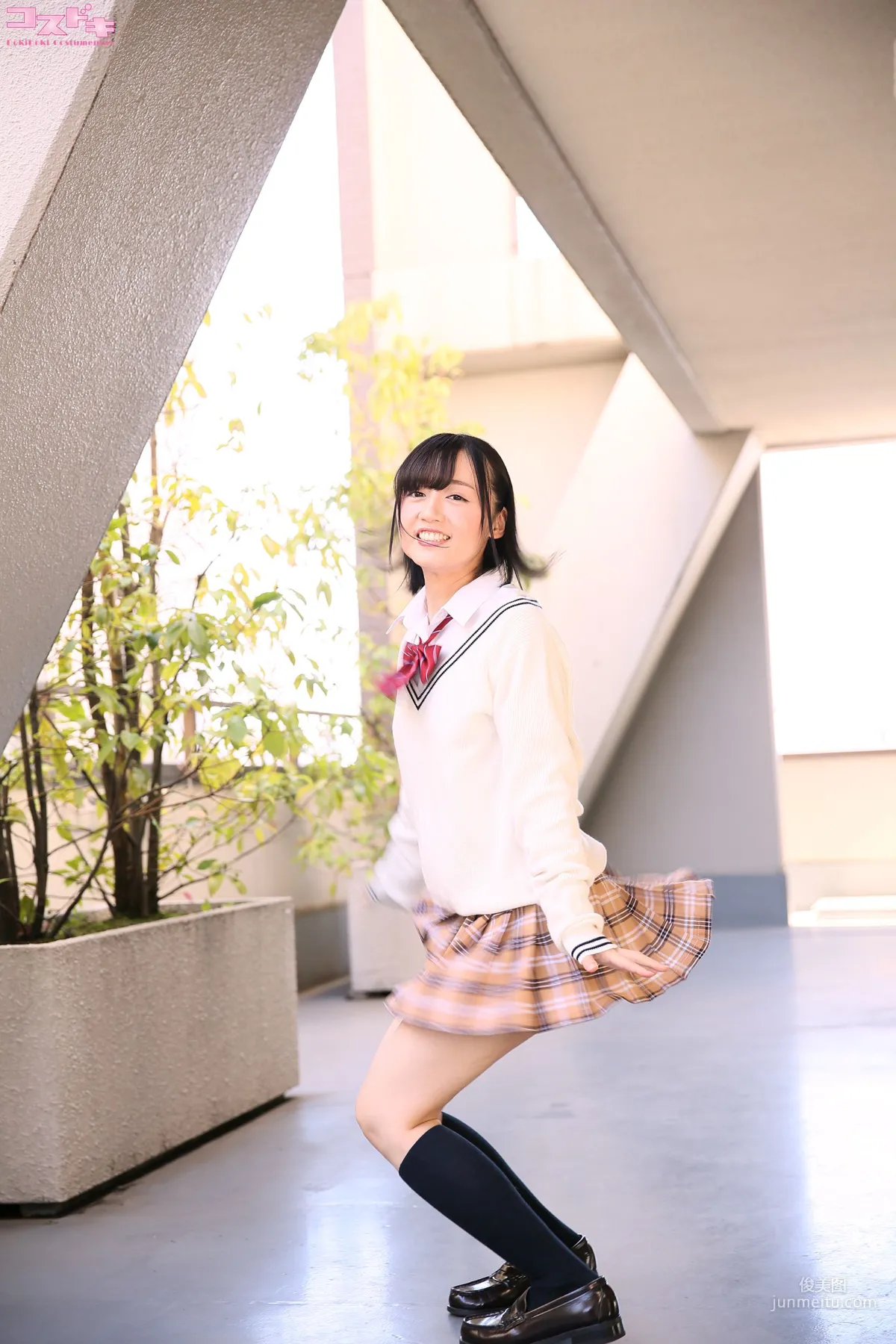 [Cosdoki] 桃井さくら momoisakura_pic_seifuku1 写真集30