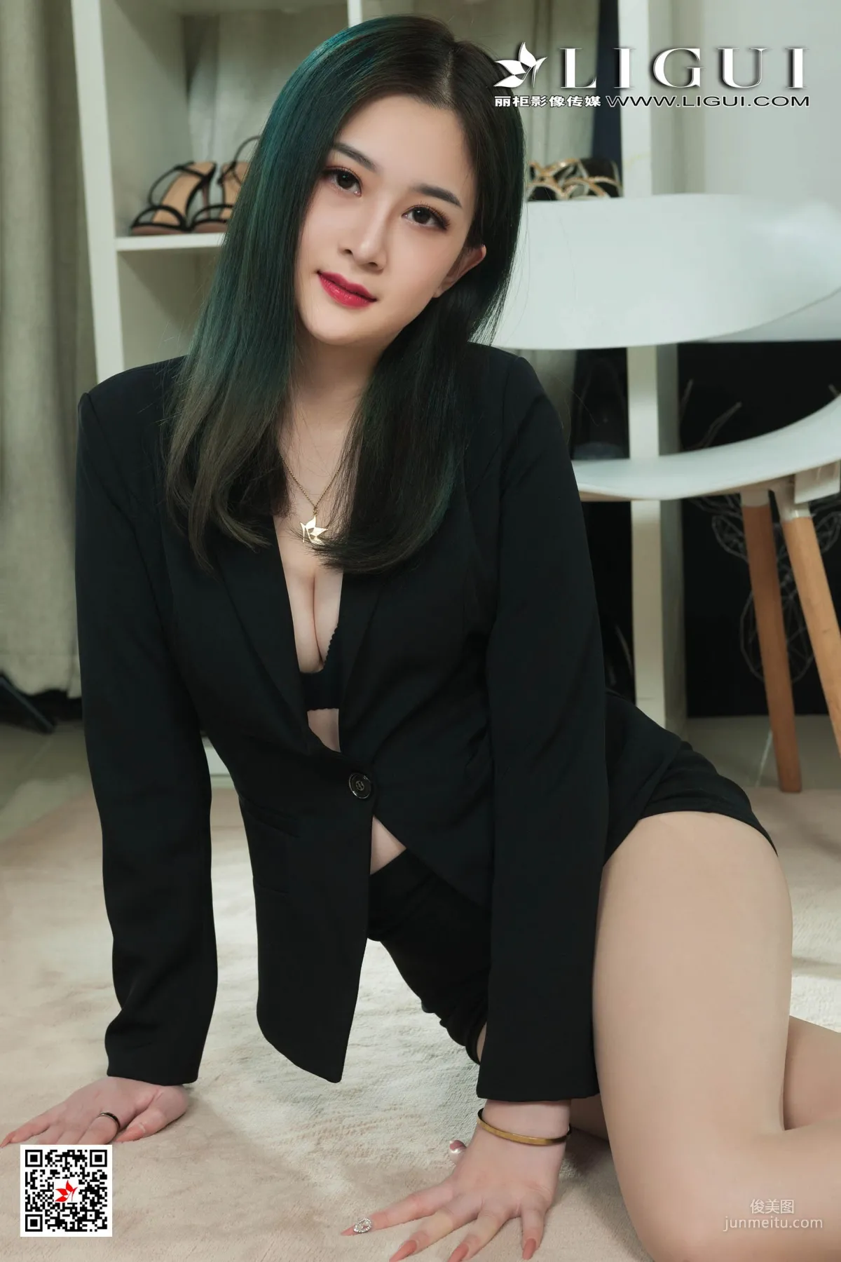 Model 婷婷《绿发秘书》 [丽柜Ligui] 写真集6