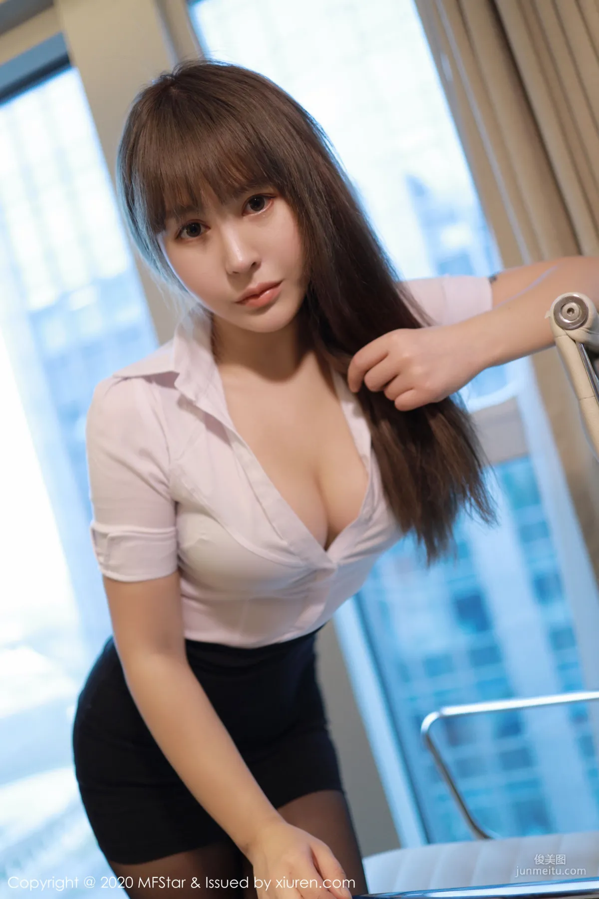 艾莉Evelyn《职场女秘书制服》 [模范学院MFStar] Vol.257 写真集42