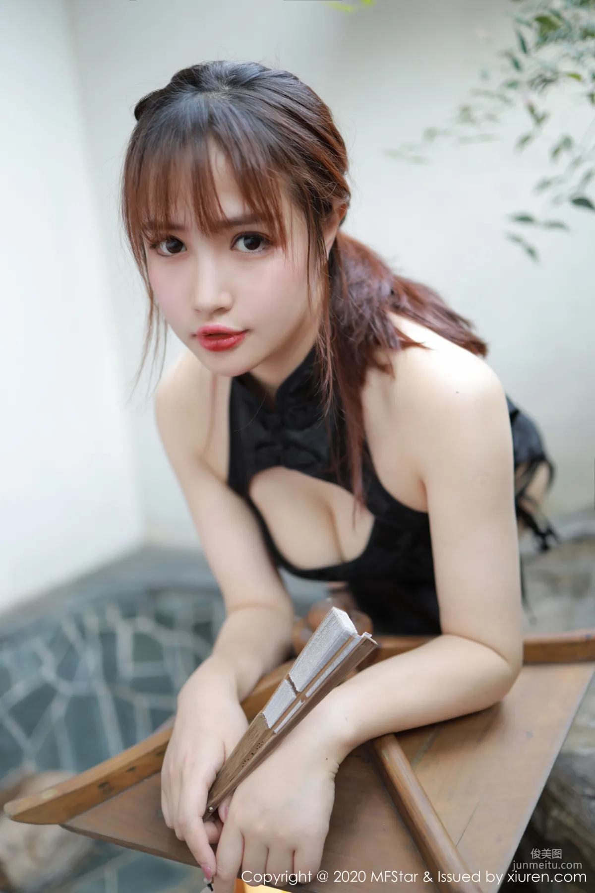 恩率babe《古典旗袍与朦胧黑丝系列》 [模范学院MFStar] Vol.269 写真集23