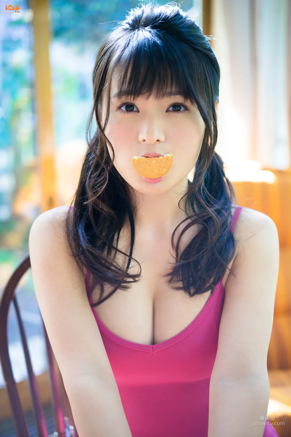 星名美津紀《僕の部屋は陽あたりが良い》写真集 [Bomb.TV] 2016年02月号 44