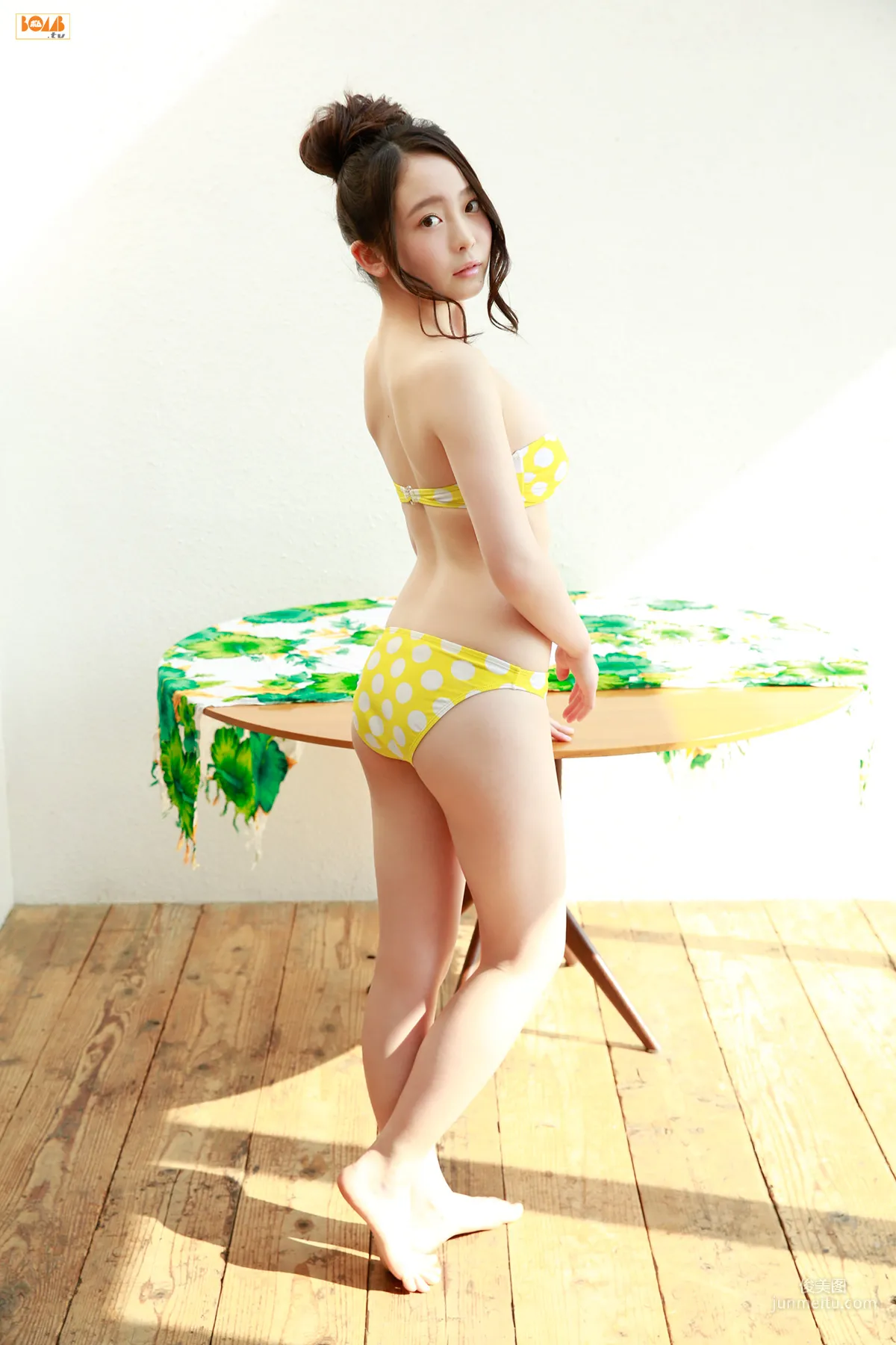 Yumi Nakano 中野佑美 写真集 [Bomb.TV] 2015年04月号 40