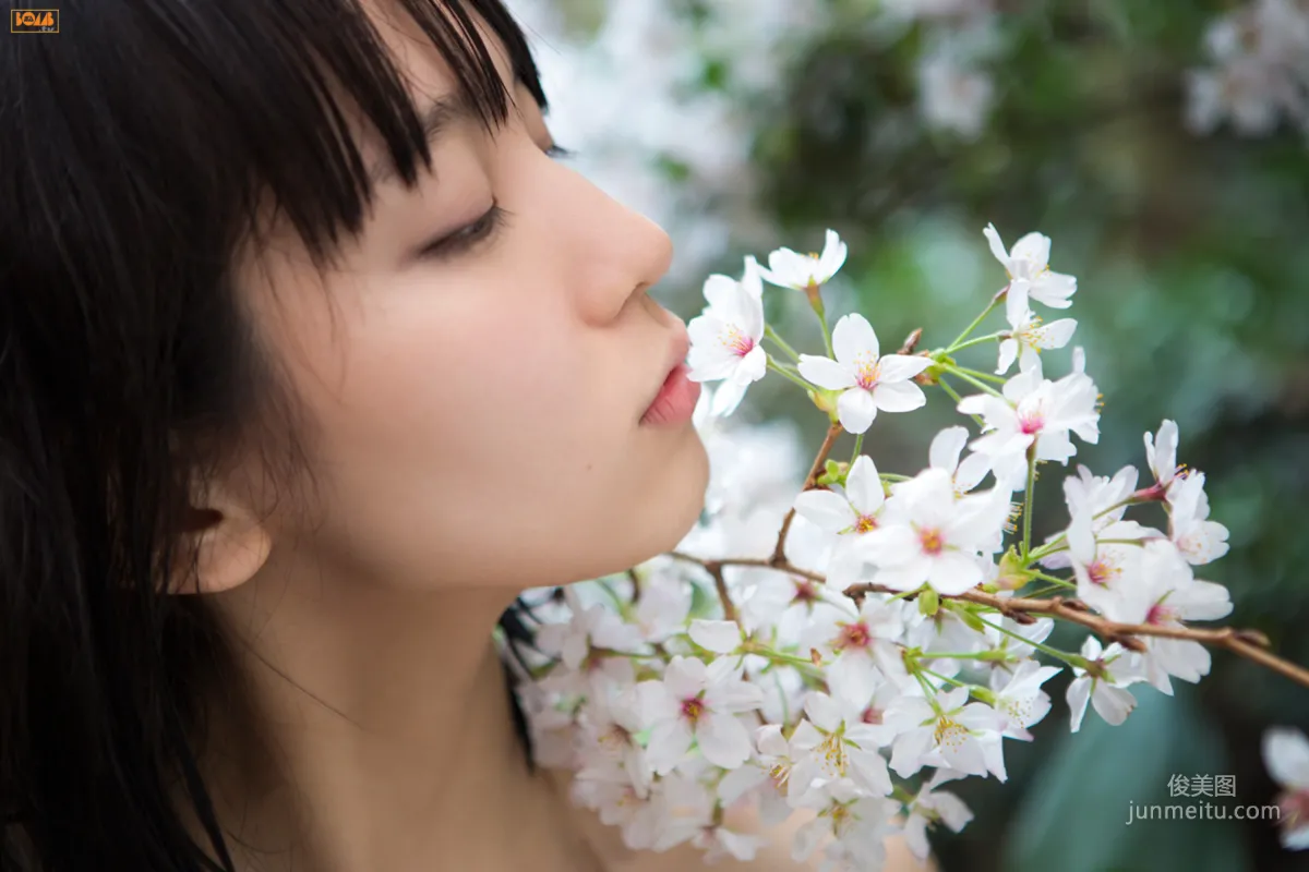 吉岡里帆《キミとボクのデートプラン》写真集 [Bomb.TV] 2015年06月号 56