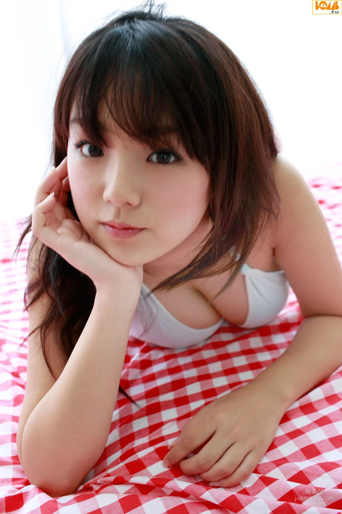 [Bomb.TV] 2010年08月刊 Ai Shinozaki 筱崎爱/篠崎愛 写真集27