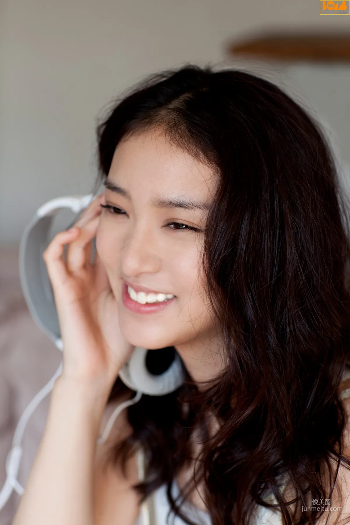 [Bomb.TV] 2012年02月号 武井咲 Emi Takei 写真集12