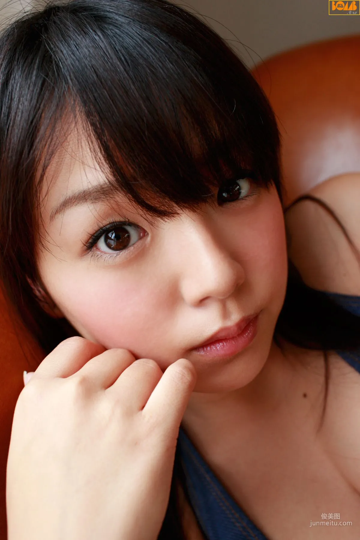 [Bomb.TV] 2010年12月刊 Ai Shinozaki 篠崎愛 写真集13