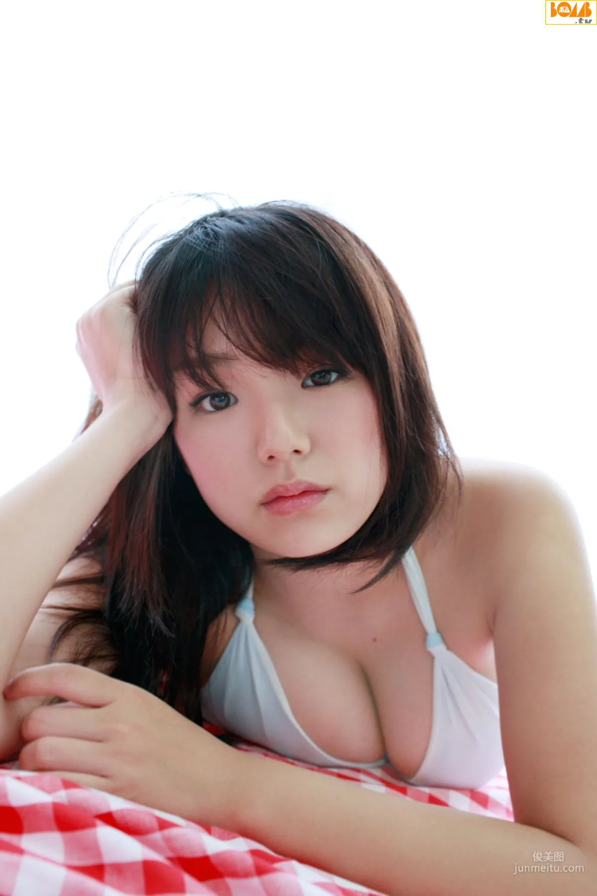 [Bomb.TV] 2010年08月刊 Ai Shinozaki 筱崎爱/篠崎愛 写真集28